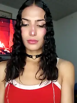 Snapshot of Lanna_hott_ chatting on November 13, 11:25 pm Lanna hott online show from November 13, 11:25 pm