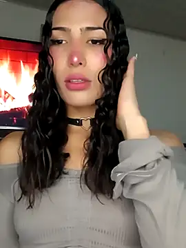 Snapshot of Lanna_hott_ chatting on November 16, 1:49 pm Lanna hott online show from November 16, 1:49 pm