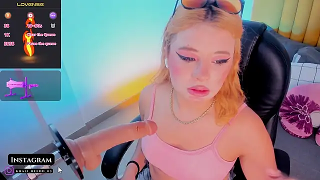 Khali reed  online show from December 1, 5:01 am