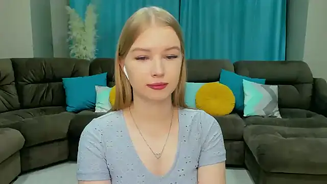 shy  lady online show from February 21, 2:38 pm