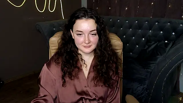 GloriNichols online show from January 13, 7:54 am