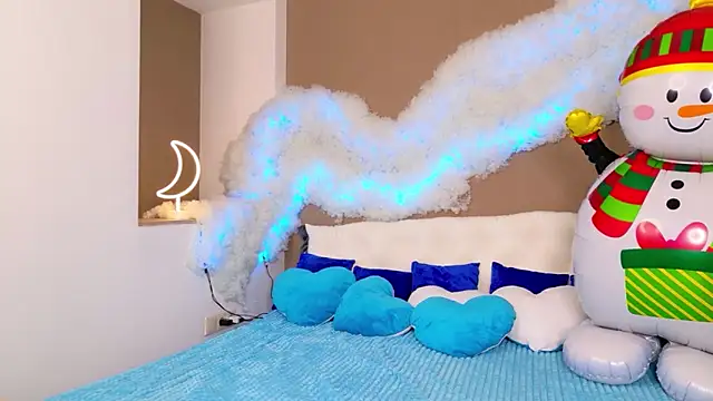 GloriNichols online show from December 16, 9:47 am