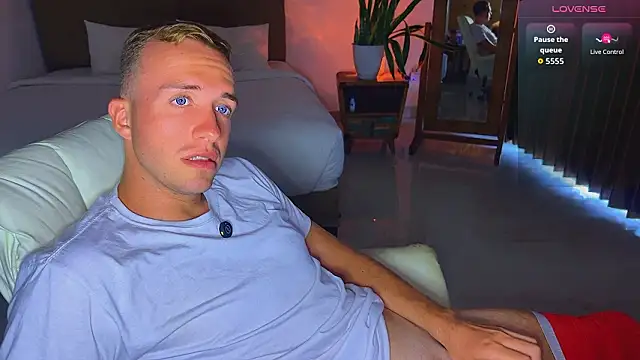 tommy cumfinger online show from February 22, 6:13 am