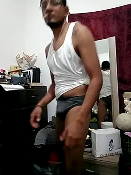 ale3J4a online show from February 1, 2:37 am