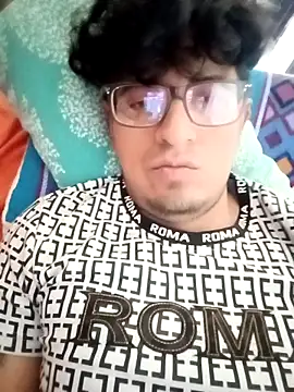 Snapshot of ale3J4a chatting on February 16, 6:26 pm ale3J4a online show from February 16, 6:26 pm