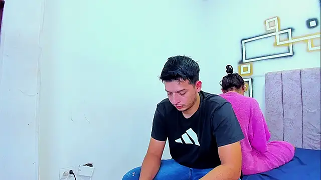 FerneyManti online show from December 3, 2:04 pm