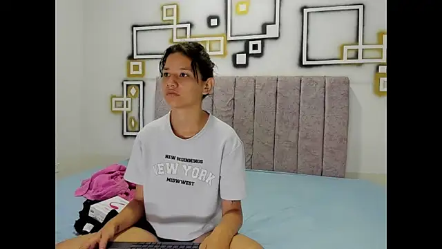 Snapshot of FerneyManti chatting on January 6, 1:15 pm FerneyManti online show from January 6, 1:15 pm