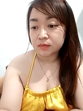 VyOanh2K online show from March 6, 5:22 pm