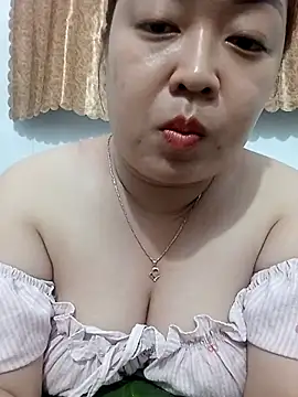 VyOanh2K online show from December 19, 3:41 pm