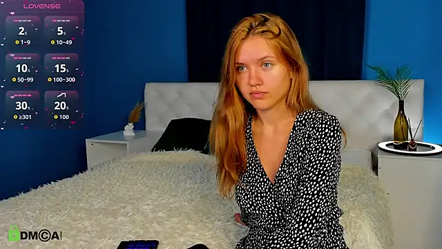 Snapshot of Eva__Lewis chatting on September 28, 12:05 am Eva Lewis online show from September 28, 12:05 am