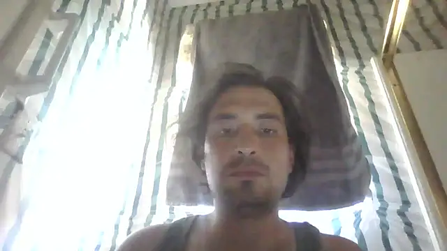 Snapshot of Raulito369 chatting on March 25, 8:59 pm Raulito369 online show from March 25, 8:59 pm