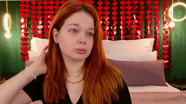 DeniseReese online show from February 12, 2:39 am