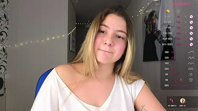 Snapshot of Yassyaaa chatting on December 3, 4:36 am Yassyaaa online show from December 3, 4:36 am