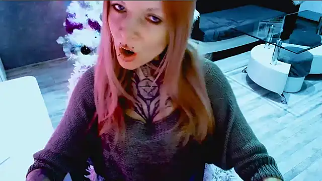 Snapshot of InesGold chatting on December 17, 3:18 pm InesGold online show from December 17, 3:18 pm