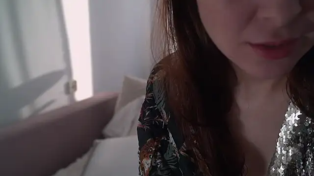 Cleopatra3101 online show from February 20, 6:17 am