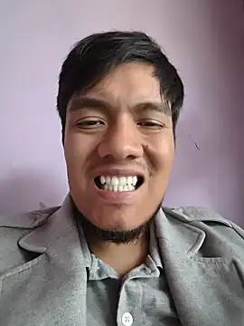 Andyykendalll online show from April 17, 2:53 pm