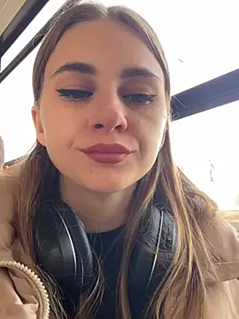 GraceTorrez online show from January 31, 11:56 am