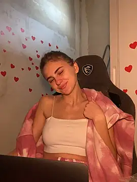 GraceTorrez online show from March 6, 4:41 am