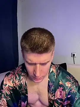 Bruno Banani online show from January 21, 9:15 pm