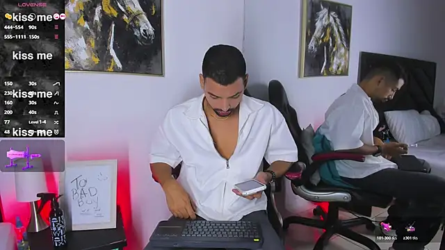 Andrew x777 online show from February 2, 1:32 pm