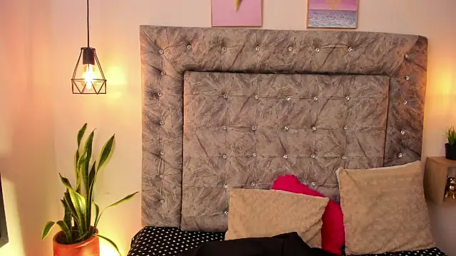 sweet abby1 online show from March 8, 3:13 pm