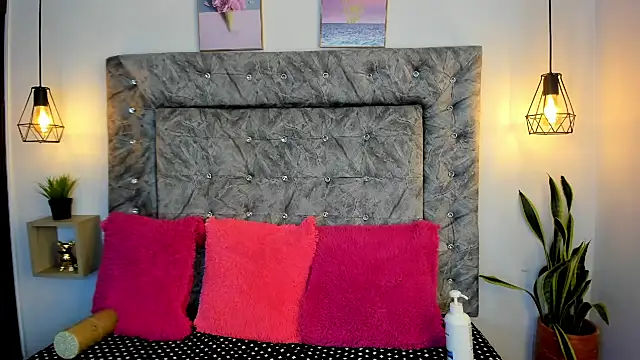 sweet abby1 online show from October 3, 12:24 pm