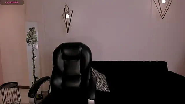 AbbyDalton online show from November 21, 6:50 pm