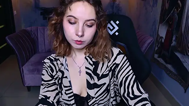 JasmineMilko online show from February 11, 5:12 am