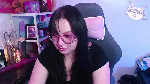 LiloMoon69 online show from January 11, 6:03 am