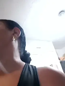 OliviaBurning online show from November 6, 7:37 pm