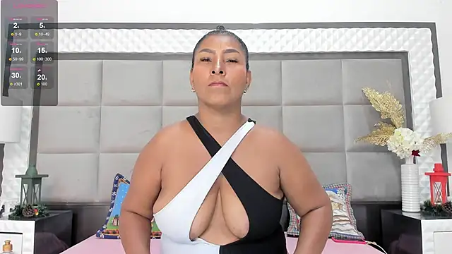 OliviaBurning online show from December 17, 12:22 pm