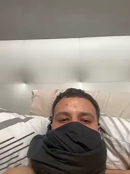 Snapshot of yayaya55598 chatting on January 5, 8:42 pm yayaya55598 online show from January 5, 8:42 pm