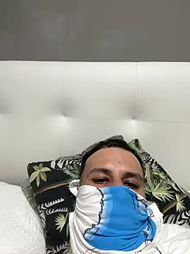 Snapshot of yayaya55598 chatting on September 28, 6:24 pm yayaya55598 online show from September 28, 6:24 pm