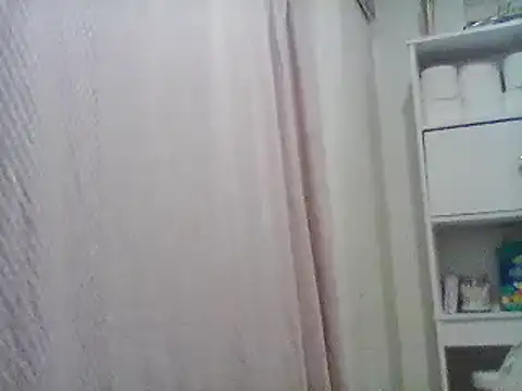 burrkitty online show from December 13, 7:21 pm