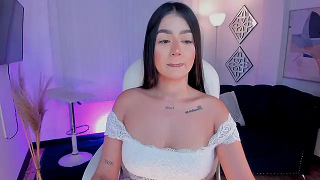 amelie jhons online show from January 15, 10:57 pm