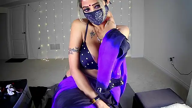 roma indobong temptress online show from March 13, 6:14 pm