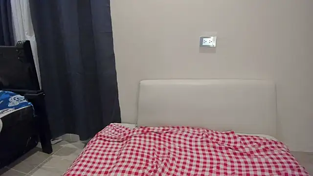 johan beley  online show from February 3, 4:04 am