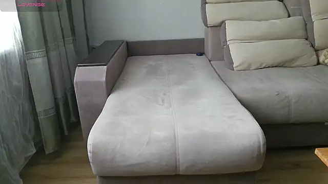 MilaaMilaa online show from January 14, 3:56 am