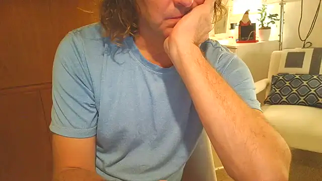 Snapshot of costanza7070 chatting on November 23, 1:38 am costanza7070 online show from November 23, 1:38 am