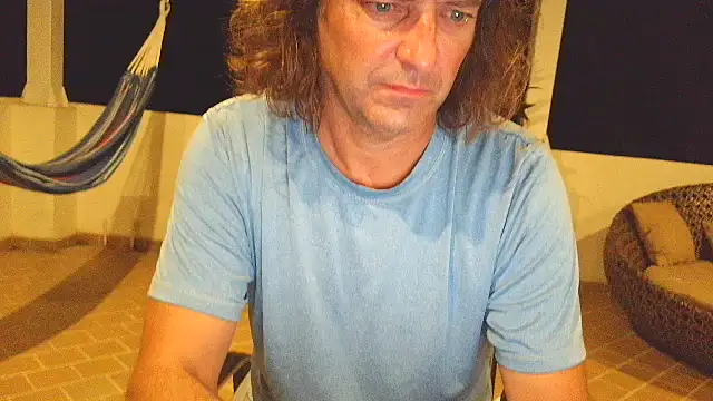 costanza7070 online show from April 15, 1:23 am