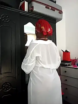 bigbootyboohle online show from February 9, 9:47 am