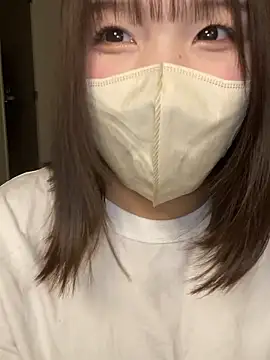 Snapshot of mari_tan_ch chatting on November 21, 12:43 am mari tan ch online show from November 21, 12:43 am