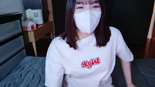 Snapshot of mari_tan_ch chatting on January 8, 6:05 am mari tan ch online show from January 8, 6:05 am