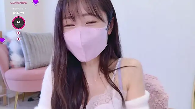 Snapshot of meg_0901 chatting on March 18, 6:03 am meg 0901 online show from March 18, 6:03 am