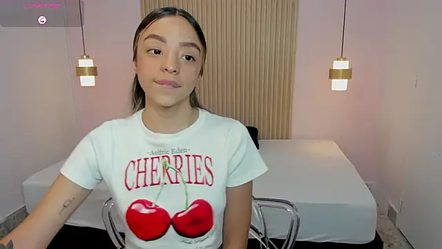 AliceRoss0 online show from April 13, 9:42 pm