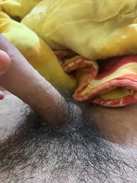 Snapshot of CazzONE1012 chatting on February 26, 12:53 am CazzONE1012 online show from February 26, 12:53 am