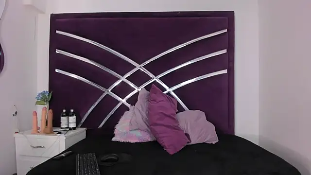 MaiteHT online show from November 9, 9:02 pm