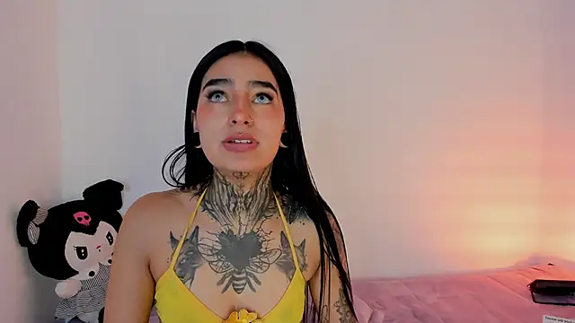 shadowcatt  online show from December 2, 10:45 pm