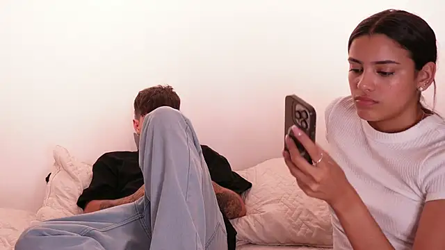 Snapshot of Nicky_and_Blake chatting on March 20, 9:56 pm Nicky and Blake online show from March 20, 9:56 pm