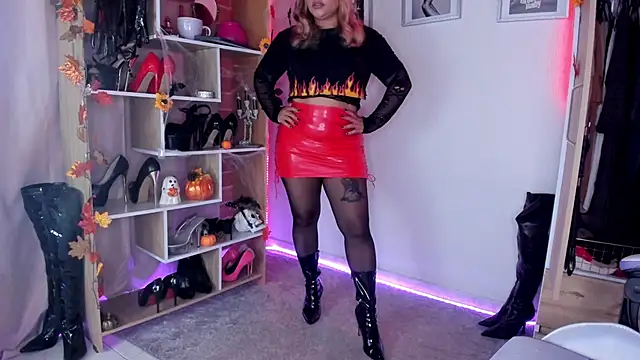 Snapshot of angelica_sparks chatting on October 14, 2:23 am angelica sparks online show from October 14, 2:23 am